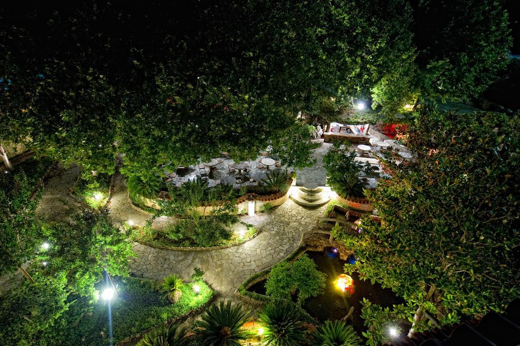 Nepheli Hotel Kastrosikia Exterior foto